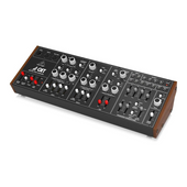 Behringer CAT Analog Synthesizer